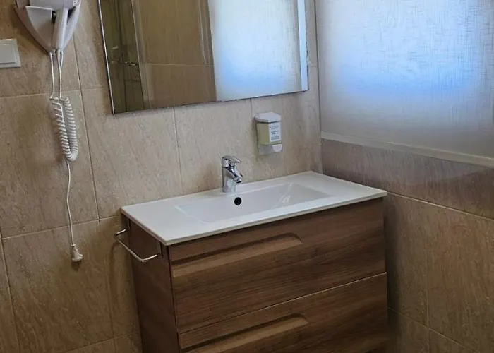 Seabreeze- Sea View-near Affittacamere 4*