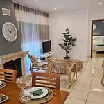 Πανσιόν Seabreeze- Sea View-near