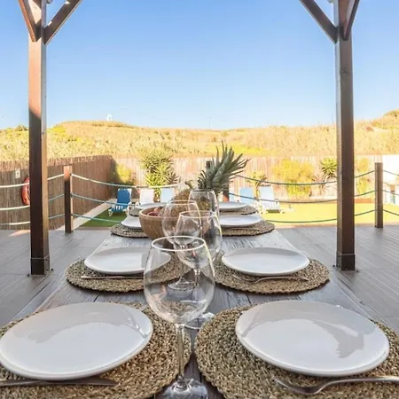 Seabreeze- Sea View-heated Pool-near Holiday home