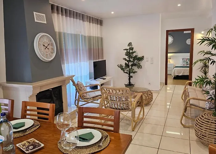 Penzion Seabreeze- Sea View-near